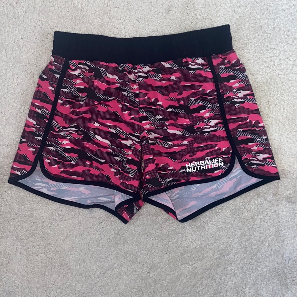 Herbalife Nutrition- pink camo workout shorts